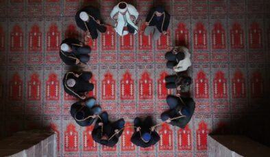 1111 taneli tarihi tespih ramazanda sabırla çekiliyor