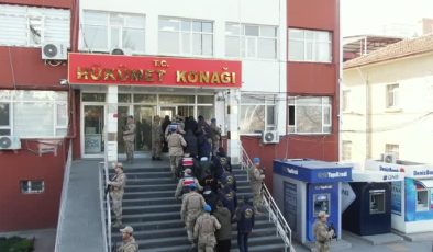 Diyarbakır’da 2 yıl önce bir kişinin öldürülmesine ilişkin 6 zanlı tutuklandı