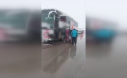 İki yolcu otobüsü çarpıştı, yaralılar var