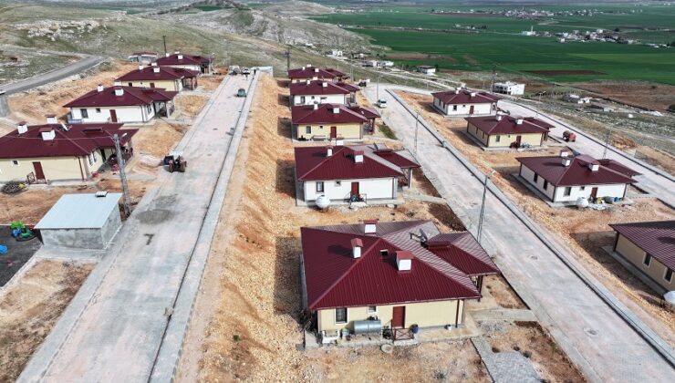 Diyarbakır’da depremzedeler yeni köy tipi konutlarında ilk bayramı karşılayacak