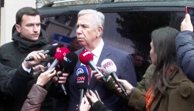 Mansur Yavaş’tan Ekrem İmamoğlu’nun ailesine ziyaret