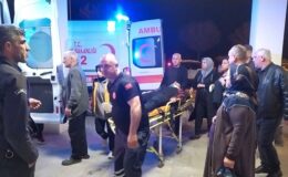 Adıyaman’da iki otomobilin çarpıştı 11 yaralı