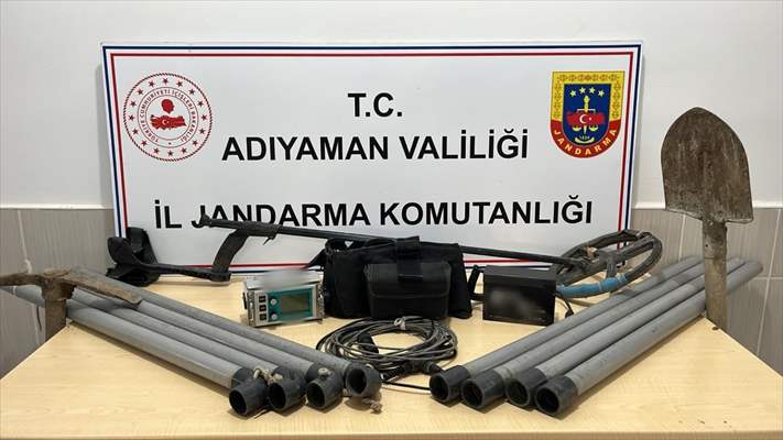 Adıyaman’da kaçak kazı yapan 3 şüpheli yakalandı
