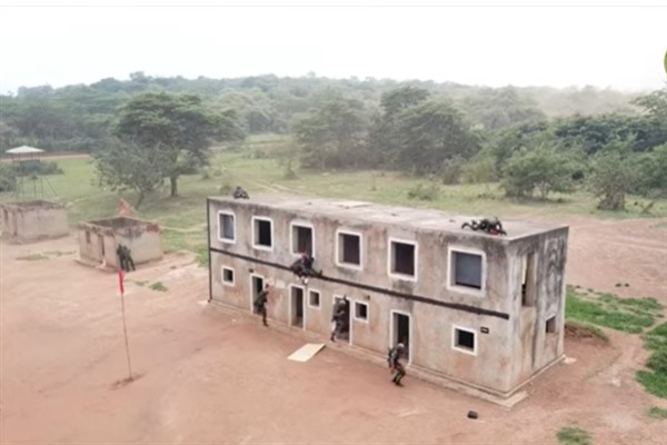 Almanya, Ruanda’ya kalkınma yardımını dondurdu