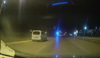 Ambulansa yol vermeyen sürücüye para cezası kesildi