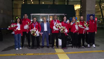 Avrupa şampiyonu milli atıcılar, yurda döndü