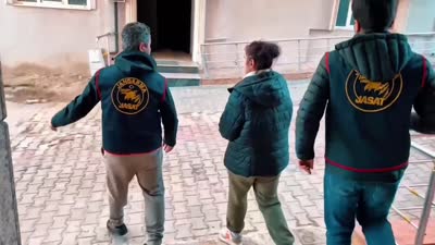 Bakan Yerlikaya, 308 suç kaydı olan ve 2 yıldır aranan kişinin yakalandığını bildirdi