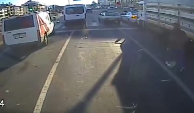 Bingöl’de Zincirleme trafik kazası, hareket eden aracına yetişerek durdurdu