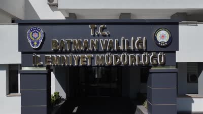 Bir otomobilde 2 kilo 66 gram metamfetamin ele geçirildi