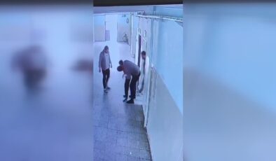 Boğazına cisim kaçan öğrenciyi müdür yardımcısı kurtardı