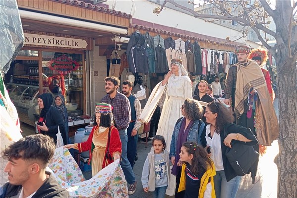 Diyarbakır’da Çarşema Zipa kutlandı
