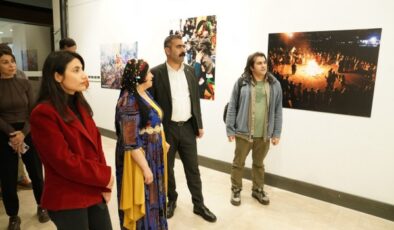 Diyarbakır’da Newroz Fotoğraf Sergisi Sanatseverlerle Buluştu