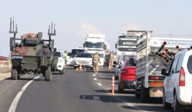 Diyarbakır’da aracında saldırıya uğrayan kişi hastaneye sevk edildi