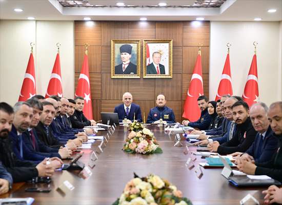 Diyarbakır’da düzenlenen toplantıda afet koordinasyon çalışmaları değerlendirildi