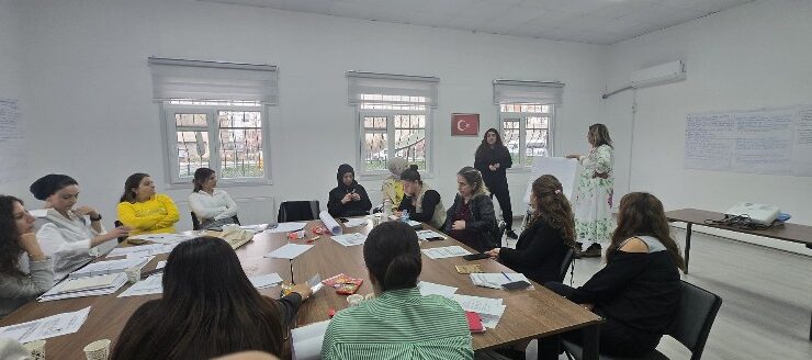 Diyarbakır’da kadınlar siyaset ve haklarını tartıştı