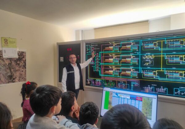Diyarbakır’da öğrenciler DİSKİ tesisinde suyun izini sürdü