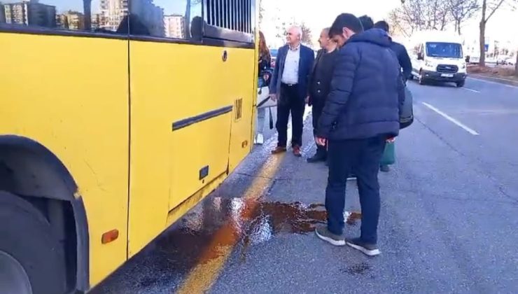Diyarbakır’da toplu taşıma otobüsü yolda kaldı