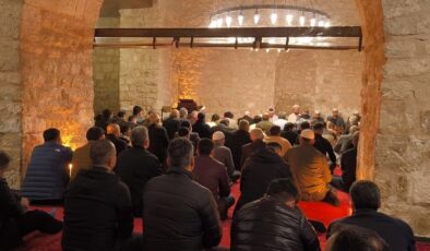 Doğu ve Güneydoğu’da Kadir Gecesi dualarla idrak edildi
