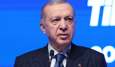 Erdoğan: AK Parti’ye Ömür Biçenler Gitti, Biz Dimdik Ayaktayız