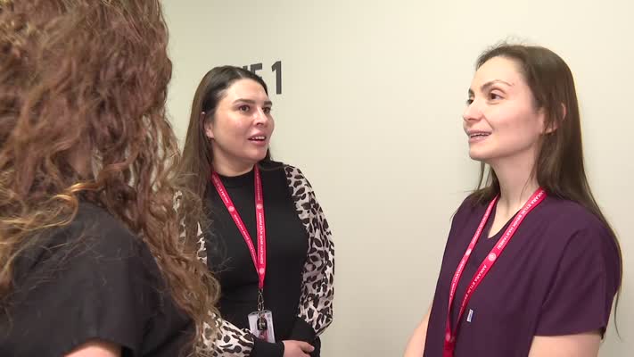 Erkeklerin çoğunlukta olduğu branşlarda çalışan kadın hekimler başarılarıyla ilham veriyor