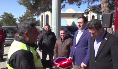 Ertuğrul Gazi Türbesi’nden alınan toprak ve bayrak Çanakkale’ye gönderildi