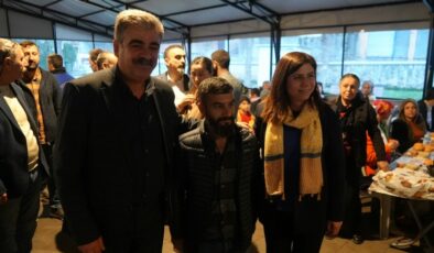 Eş Başkan Bucak’tan Kadir Gecesi’nde iftar çadırına ziyaret