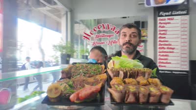 Etsiz çiğ köfte iftar sofralarının gözdesi oldu