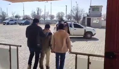 Van’da Göçmen Kaçakçılığı: 10 Şüpheli Yakalandı