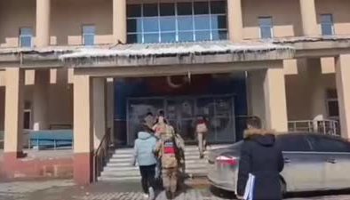 Hakkari merkezli dolandırıcılık operasyonunda 1’i “örgüt lideri” 5 şüpheli yakalandı