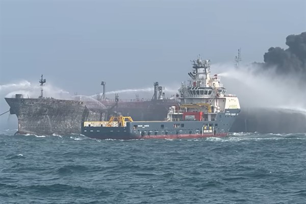 Kuzey Denizi’nde petrol tankeri ve kargo gemisi çarpışmasında bir denizci kayıp