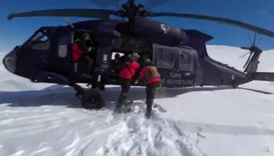 MSB, 15 gündür mahsur kalan vatandaşı helikopterle kurtardı