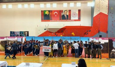 Pasur spor halk oyunları ekibi, iki kategoride il birincisi oldu
