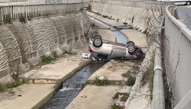 Pendik’te otomobilin dereye düşmesi sonucu 5 kişi yaralandı