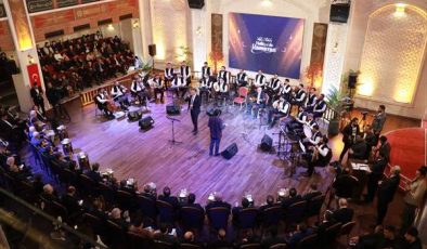 Şanlıurfa’da Enderun usulüyle teravih kılındı