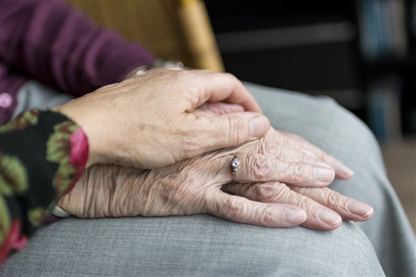 TÜİK: Hanelerin yüzde 7,8’i evde bakım hizmetine ihtiyaç duyuyor