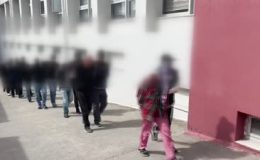 Uyuşturucu operasyonları kapsamında yakalanan 40 zanlı tutuklandı