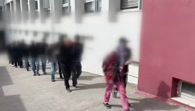 Uyuşturucu operasyonları kapsamında yakalanan 40 zanlı tutuklandı
