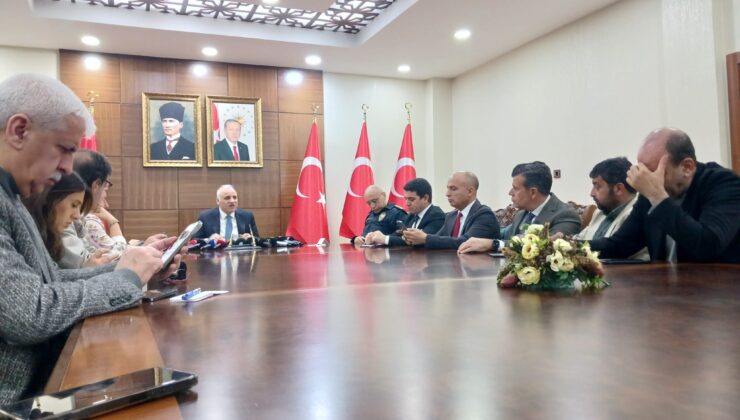 Vali Zorluoğlu, Basın Mensuplarıyla Bayramlaştı