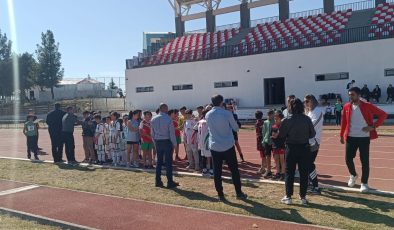 Diyarbakır’da Okul Sporları Puanlı Atletizm Yarışları düzenlendi