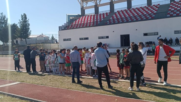 Diyarbakır’da Okul Sporları Puanlı Atletizm Yarışları düzenlendi