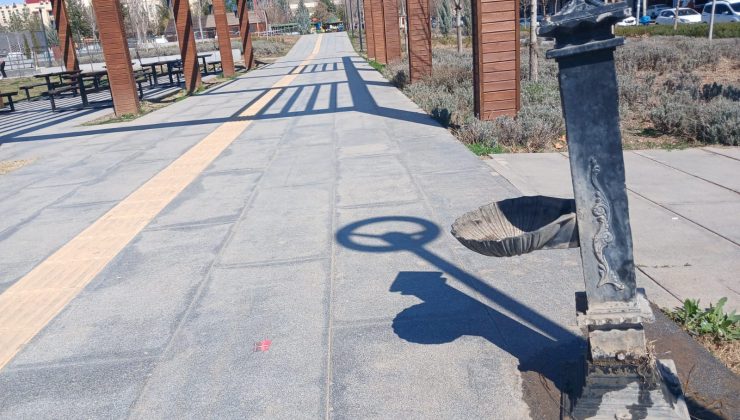 Millet Bahçesi’ndeki çeşmeler harap durumda