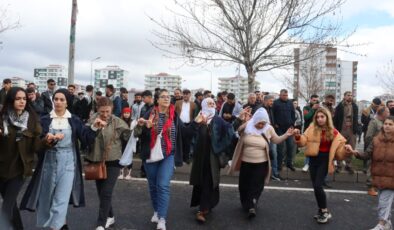 Diyarbakır’da Nevruz Coşkusu Başladı