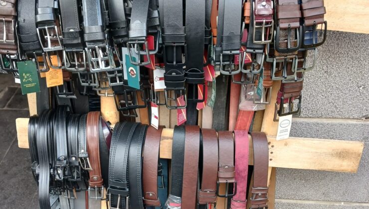 Bayram öncesi kemer satışlarında yoğunluk