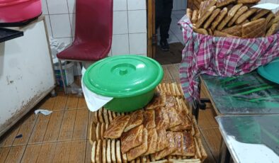 Diyarbakır’daki Fırınlarda Bayram Çöreği Mesaisi Başladı