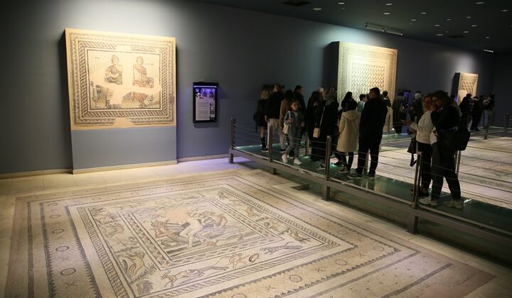 Zeugma Mozaik Müzesinde bayram hareketliliği