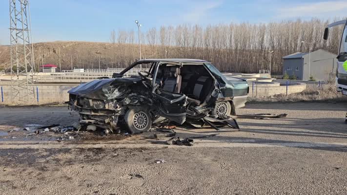 Kahramanmaraş’ta zincirleme trafik kazasında 5 kişi yaralandı