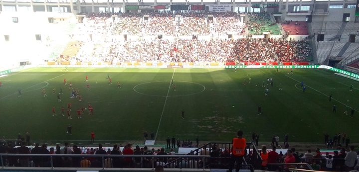 Amedspor – Erzurumspor Maçı Başladı!