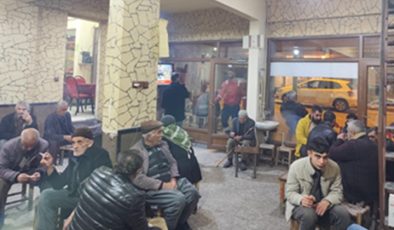 Eğil Belediyesi’nden iftar sonrası çay ve tatlı ikramı