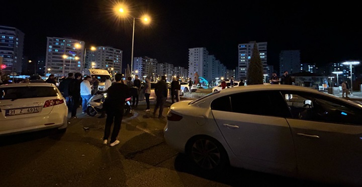 Fırat mahallesinde maddi hasarlı kaza