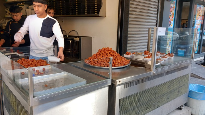 Tatlı Tezgahları Şenleniyor!